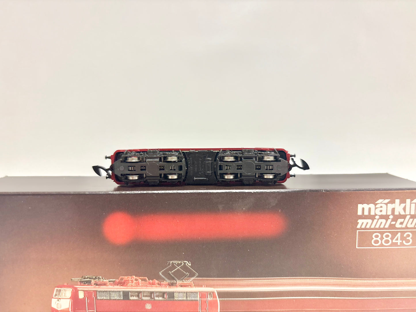 Märklin 8843 Elektrolokomotive Br 111 041-0 DB Z