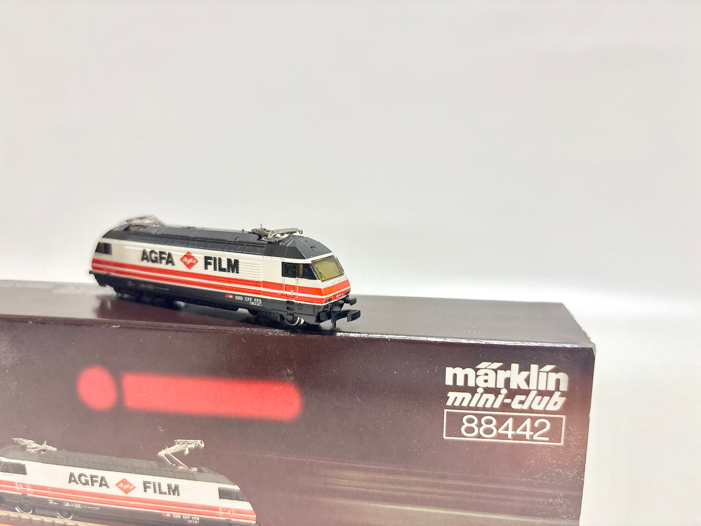 Märklin 88442 Elektrolokomotive Re 460 "Agfa" SBB Z