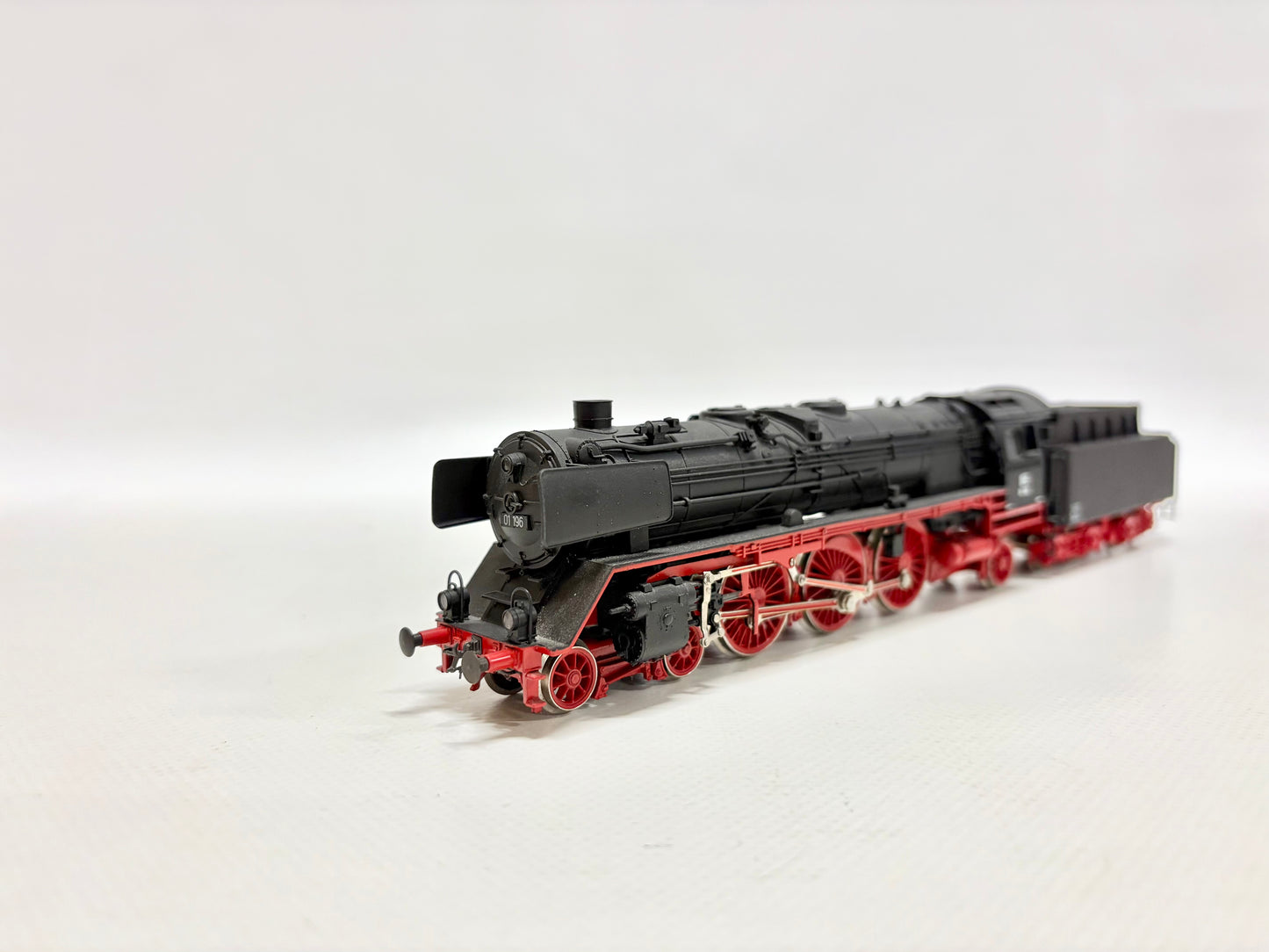 Rivarossi 1351 Dampflok Br 01 196 DB DC H0