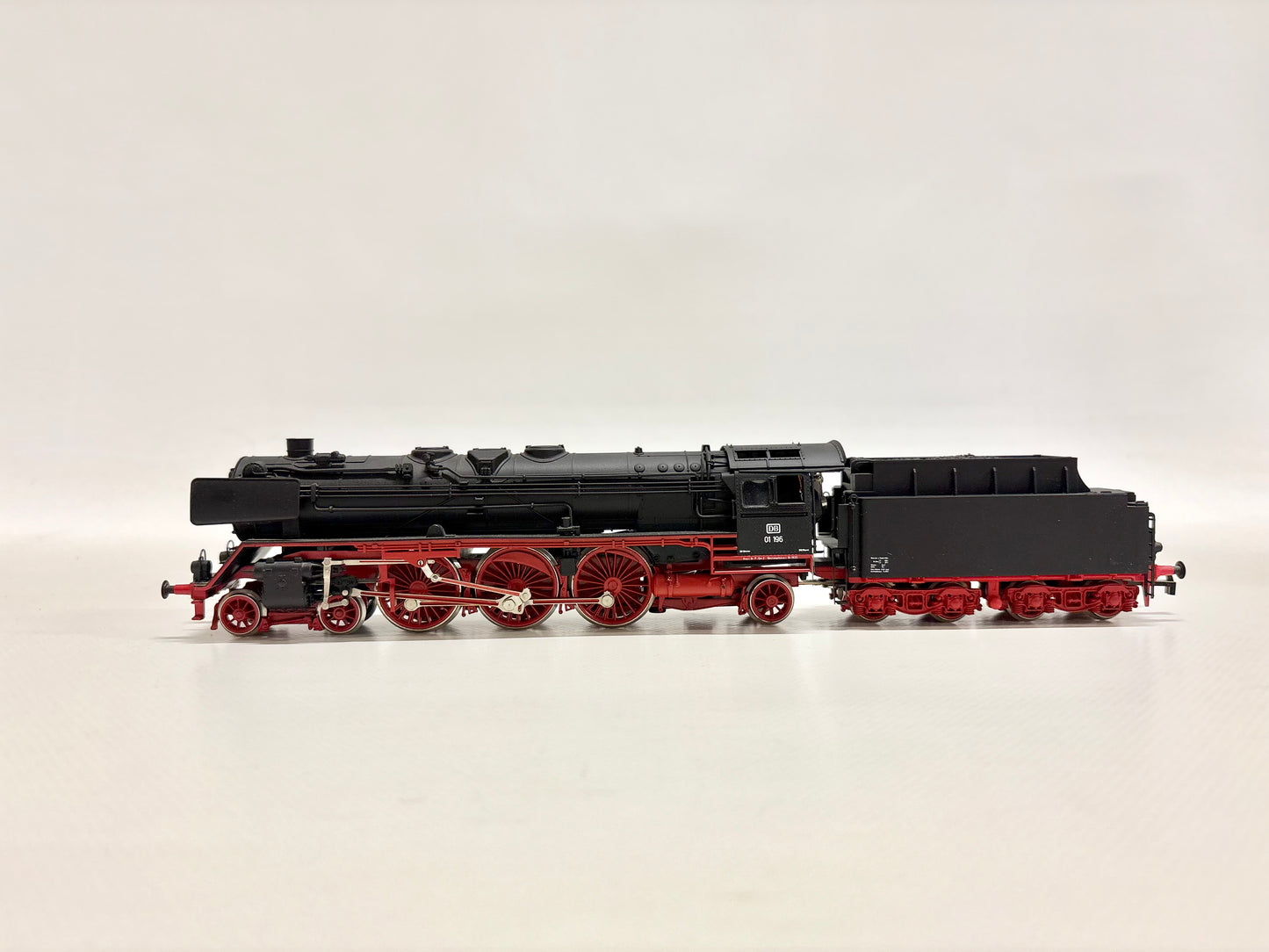 Rivarossi 1351 Dampflok Br 01 196 DB DC H0