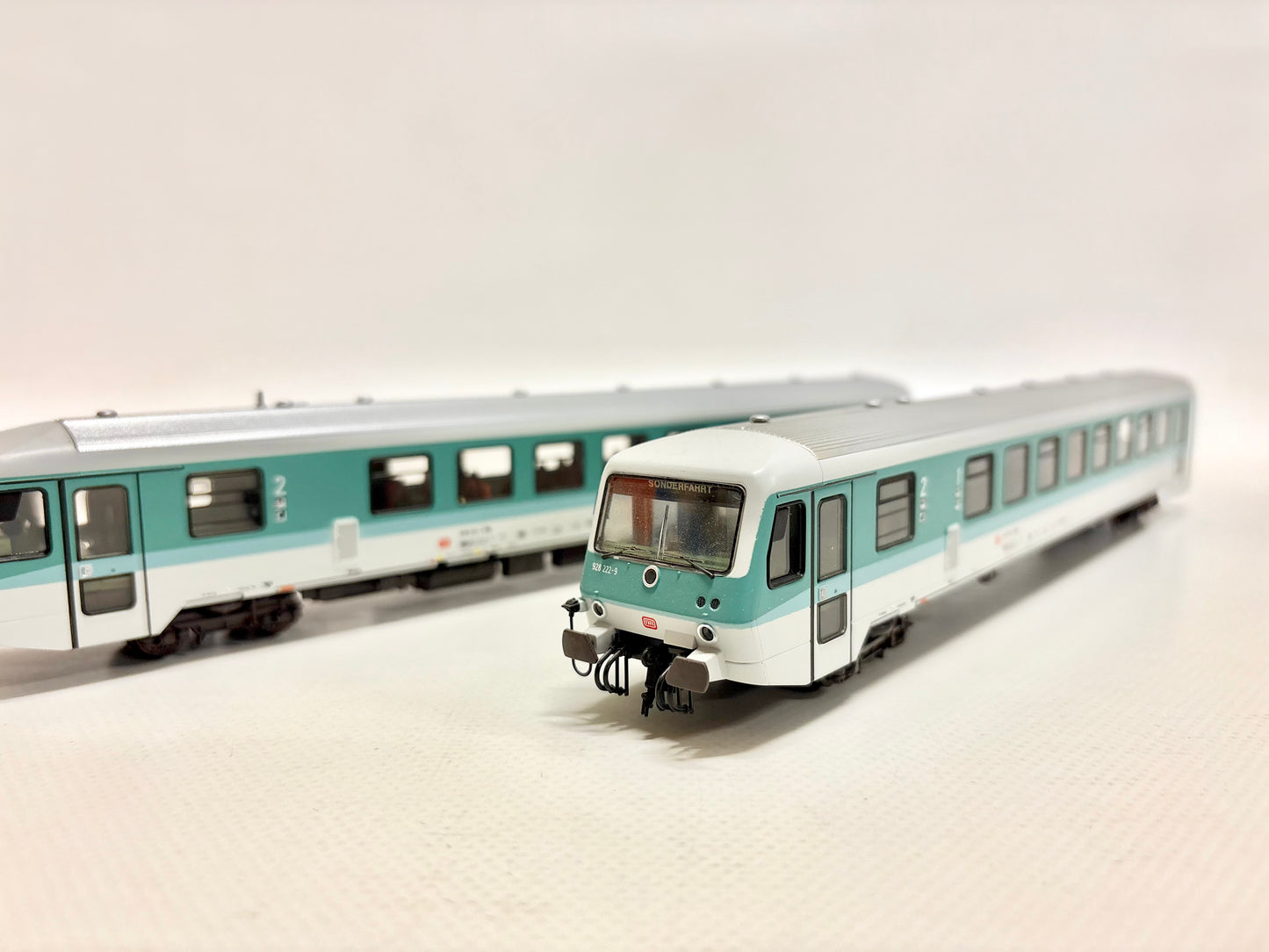 Roco 43022 Dieseltriebwagen Br 628.2/928.2 DB DC H0