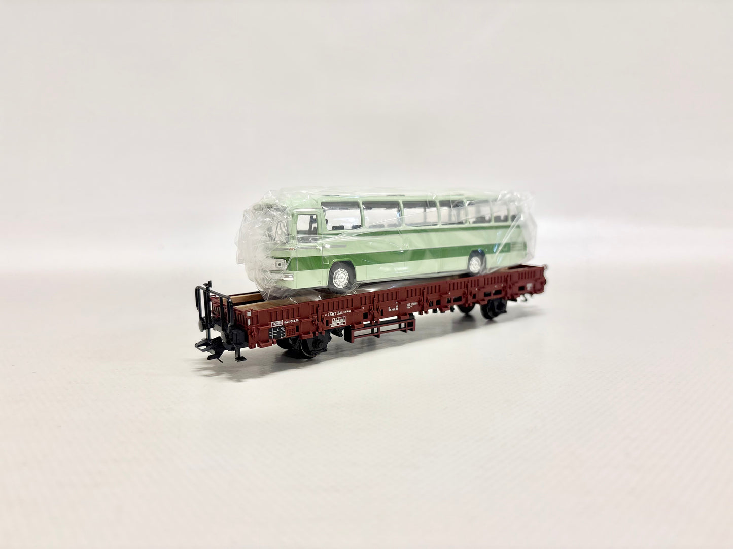 Märklin 46940 Rungenwagen mit Bus DB AC H0