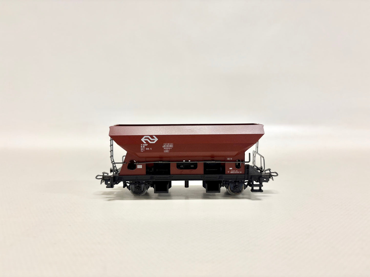 Märklin 4641 Drehschieber-Seitenentladewagen NS AC H0