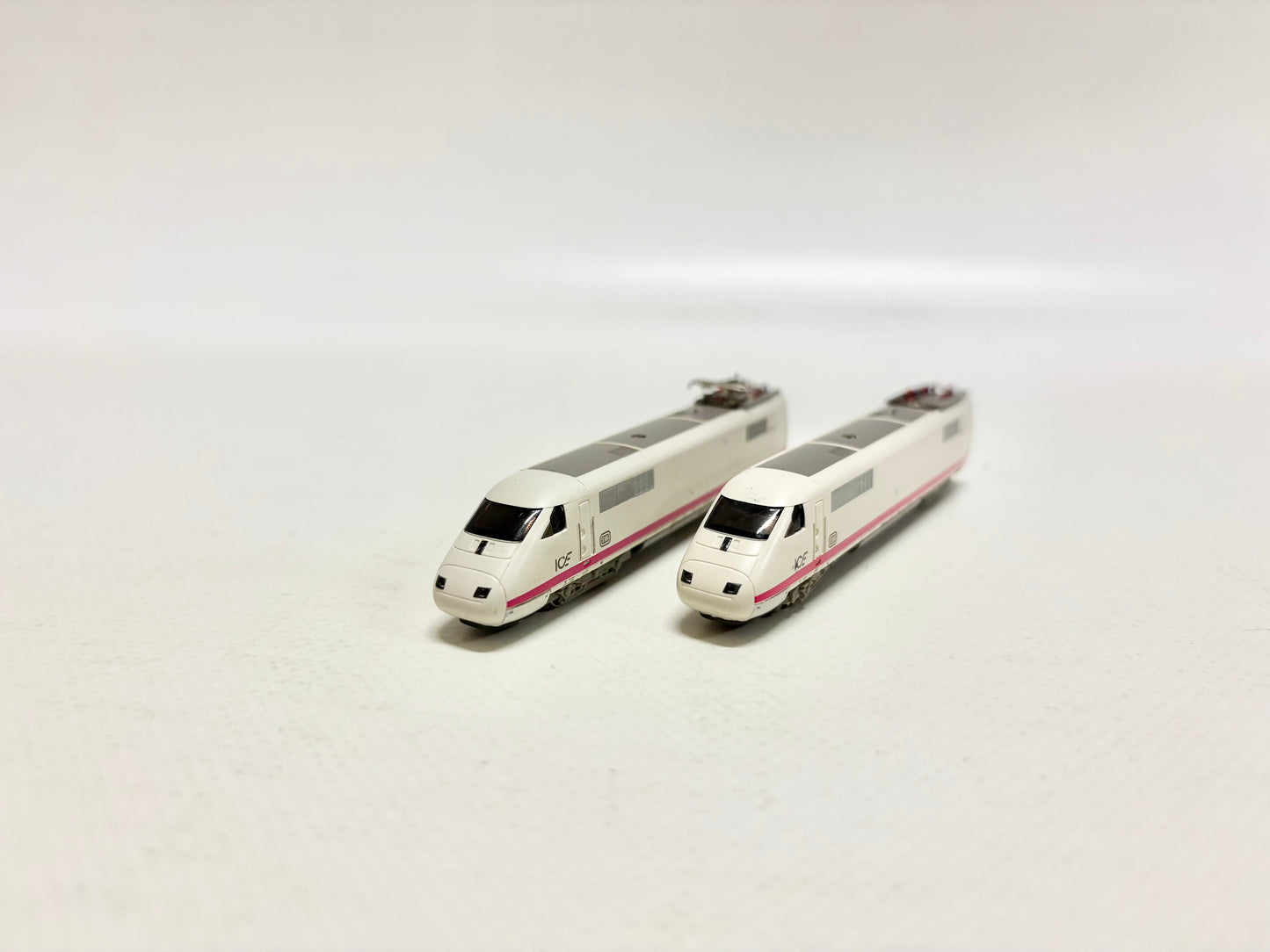 Märklin 8871 Mini Club Elektrotriebwagen ICE Schnellzug DB Z