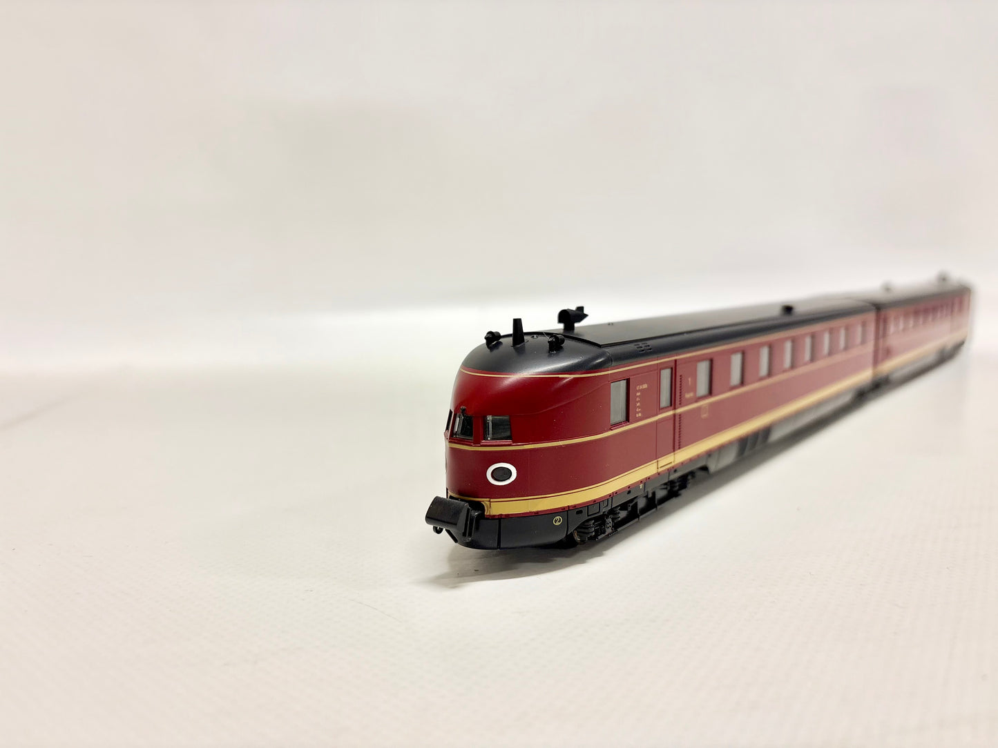 Kato 30703 Schnelltriebwagen Vt 04 "Fliegender Hamburger" DRG DC H0