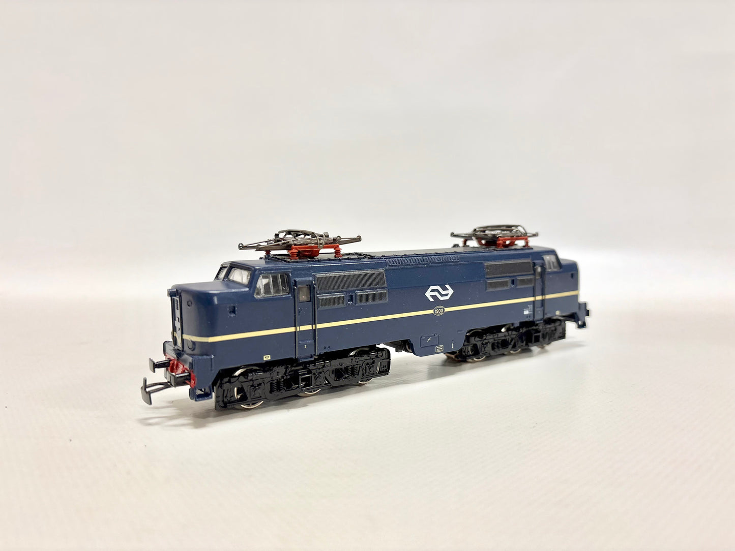 Märklin 3161 E-Lok Serie 1202 "Blauwal" NS AC H0