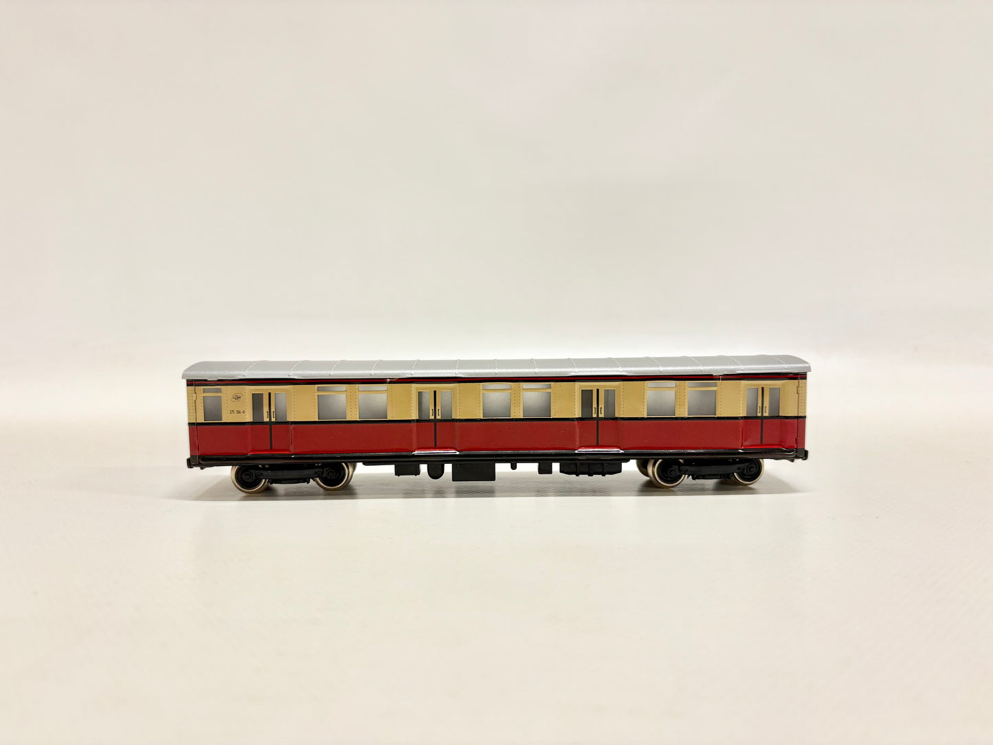 Märklin 4187 Zwischenwagen Berliner S-Bahn AC H0