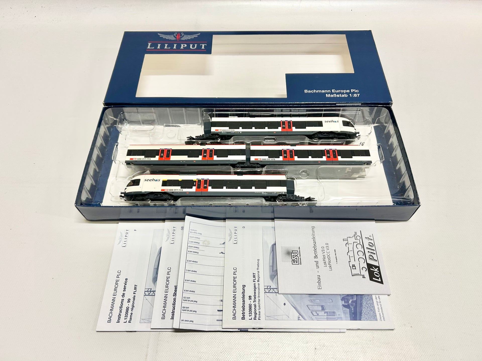 Liliput L133997 Digital AC regional railcar 