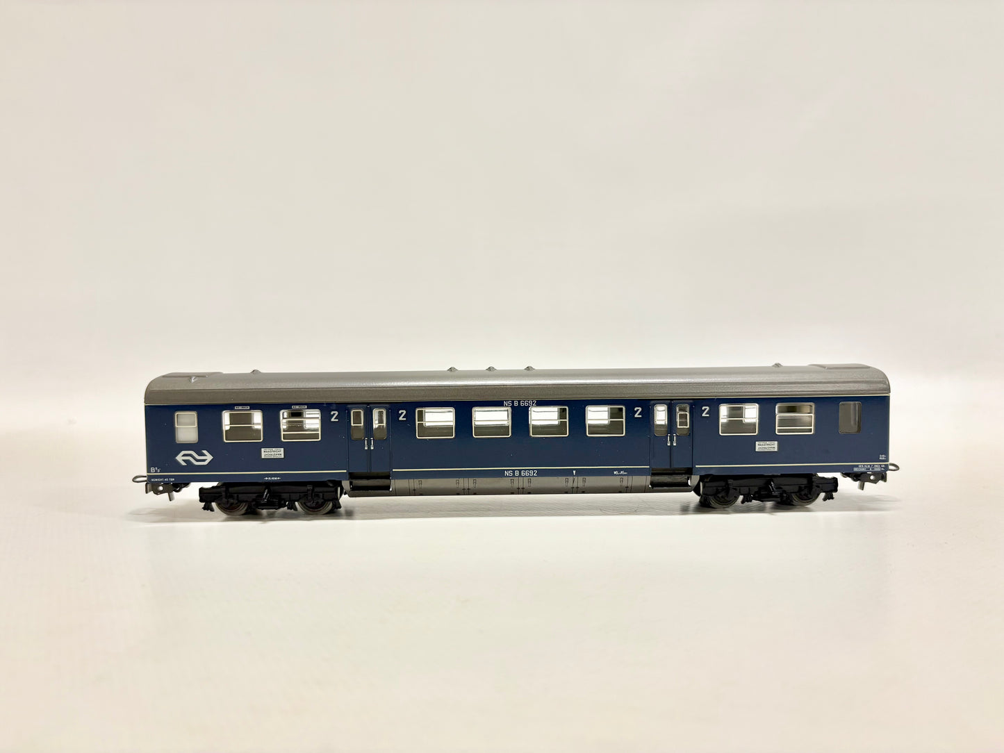 Märklin 4049 D-Zug Sitzwagen Personenwagen NS AC H0