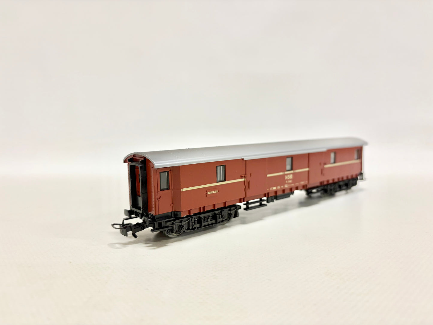 Märklin 4242 Norwegischer Gepäckwagen NSB AC H0