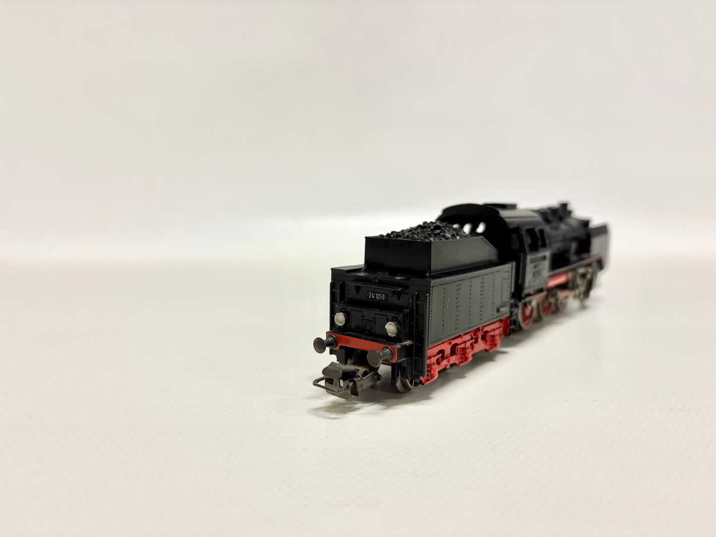 Märklin FM 800 Dampflok Br 24 058 DB AC H0