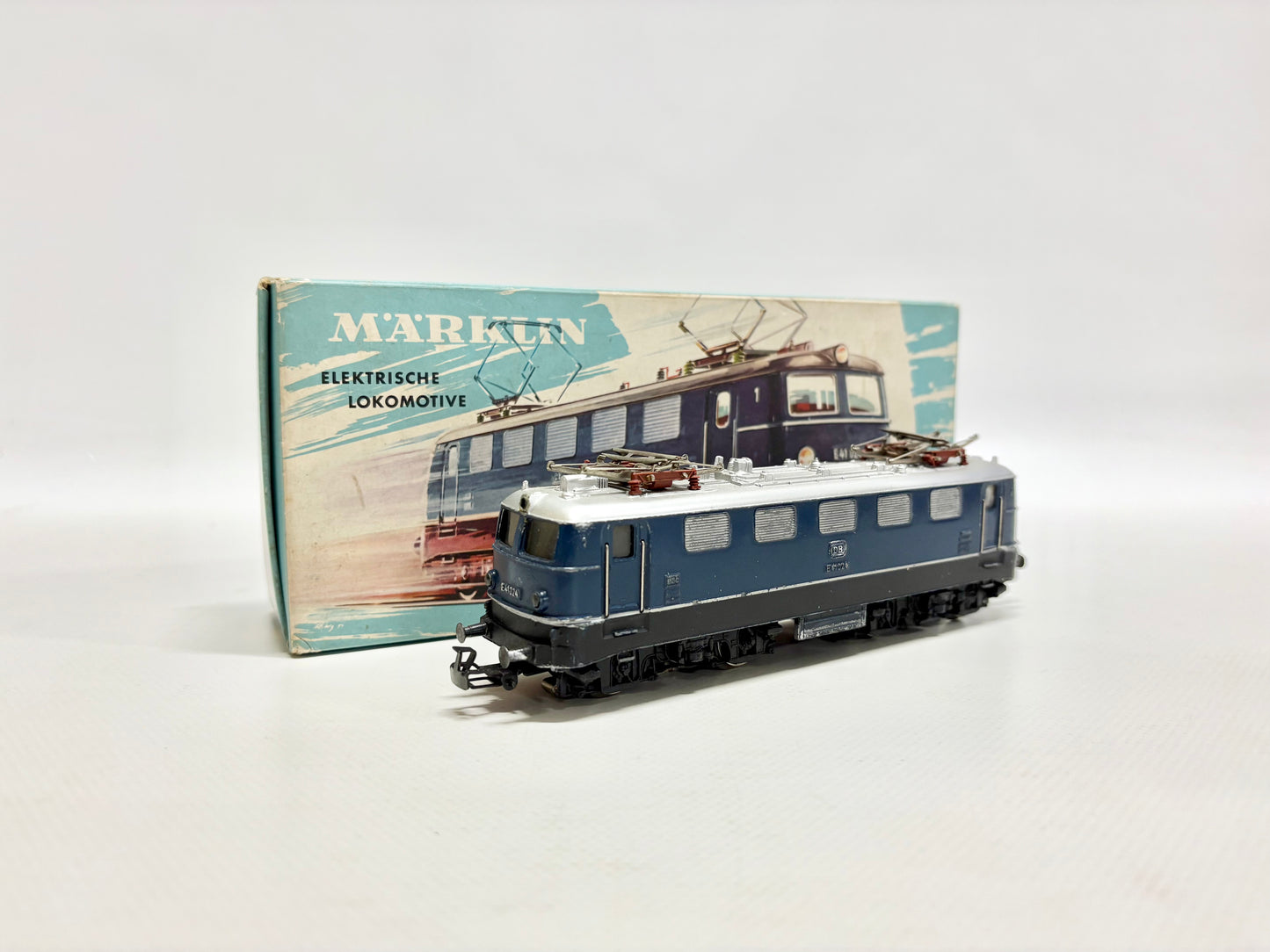 Märklin 3034 E-Lok Br 41 024 DB AC H0