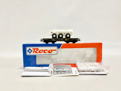Roco 46758 Güterwagen Schwerlastwagen mit UN-Radpanzer Bundeswehr DC H0