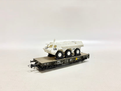 Roco 46758 Güterwagen Schwerlastwagen mit UN-Radpanzer Bundeswehr DC H0