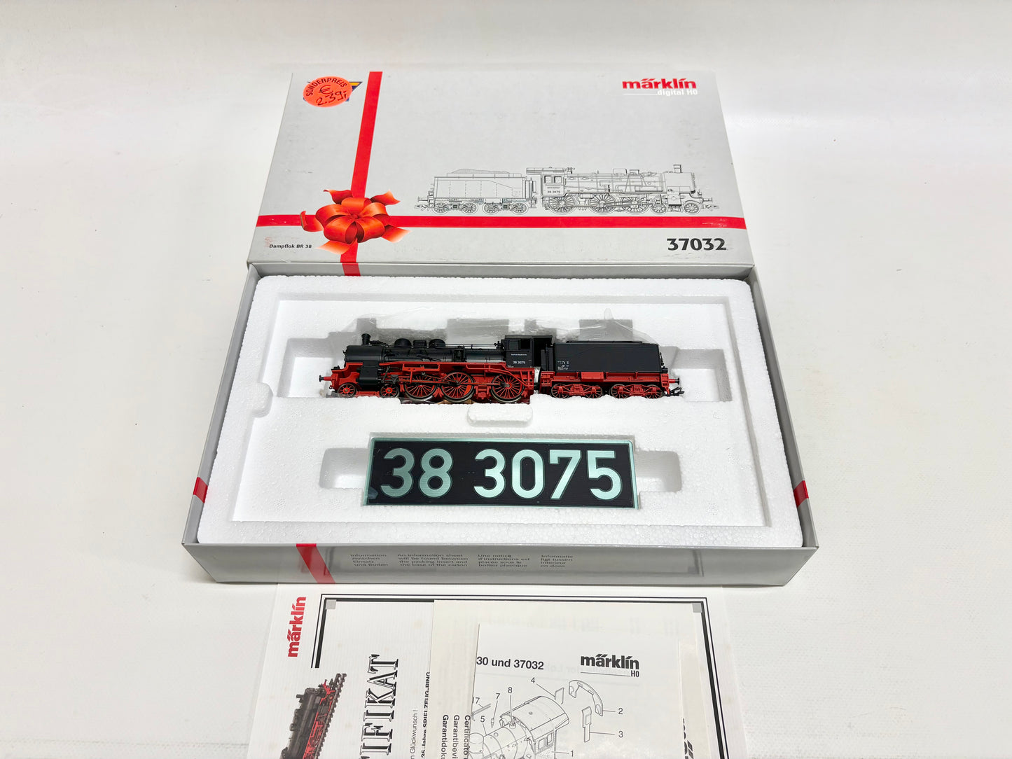 Märklin 37032 Digital Dampflok Br 38 075 DB AC H0