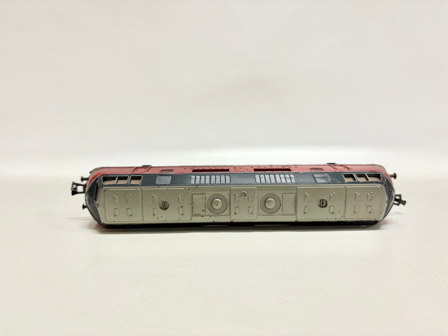 Märklin 3021 Diesellok V200 027 DB AC H0