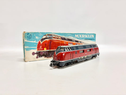 Märklin 3021 Diesellok V200 056 DB AC H0