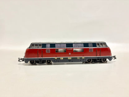 Märklin 3021 Diesellok V200 056 DB AC H0