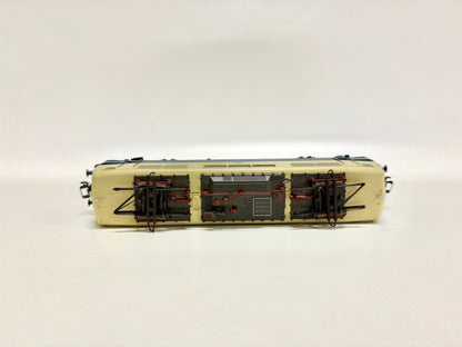 Märklin 3042 E-Lok Br 111 058-4 DB AC H0