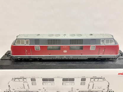 Märklin 55800 Digital + Sound Diesellok Br 220 007-9 DB Spur 1