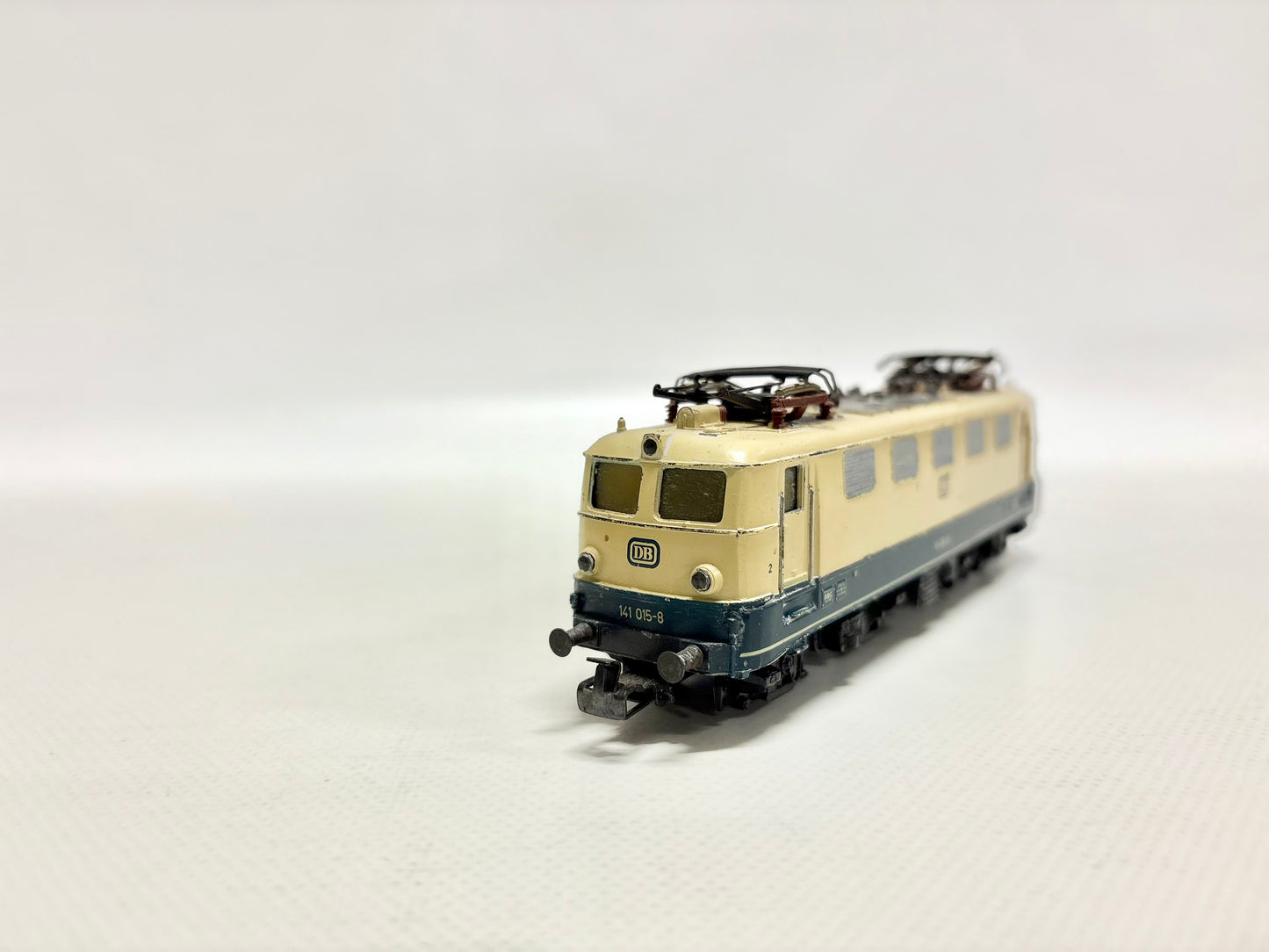 Märklin 3034 E-Lok Br 141 015-8 DB AC H0