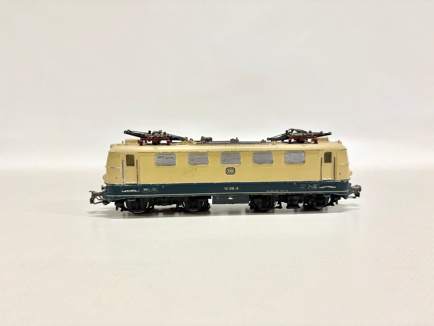 Märklin 3034 E-Lok Br 141 015-8 DB AC H0