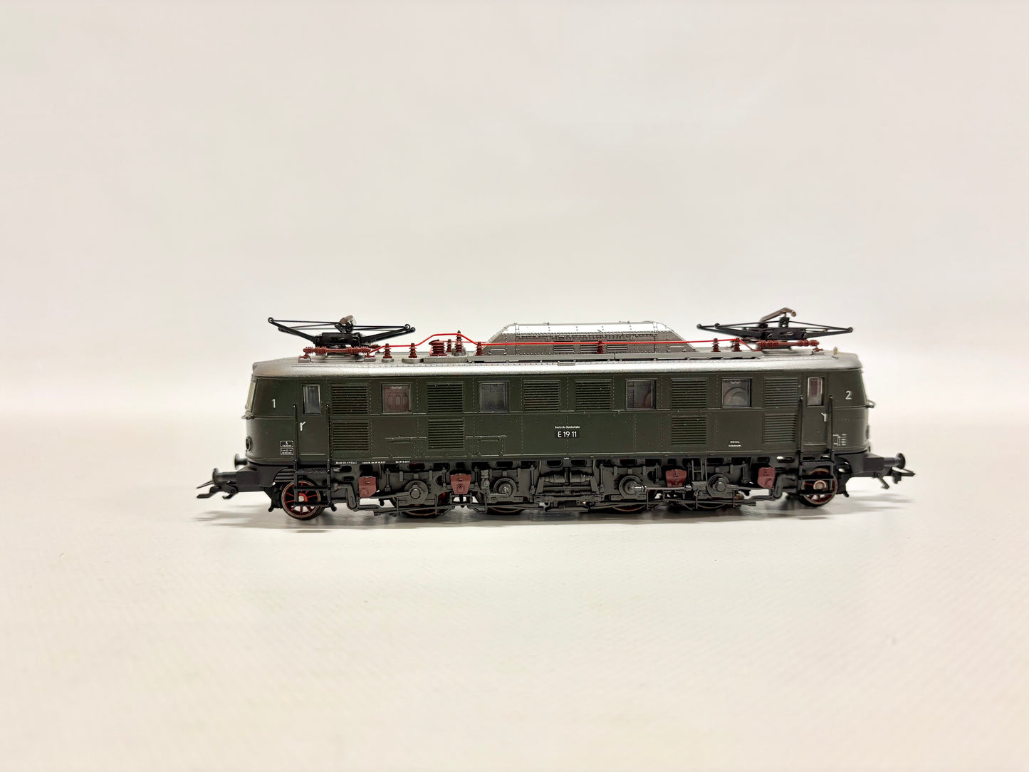 Märklin 39190 Digital E-Lok E19 11 DB AC H0