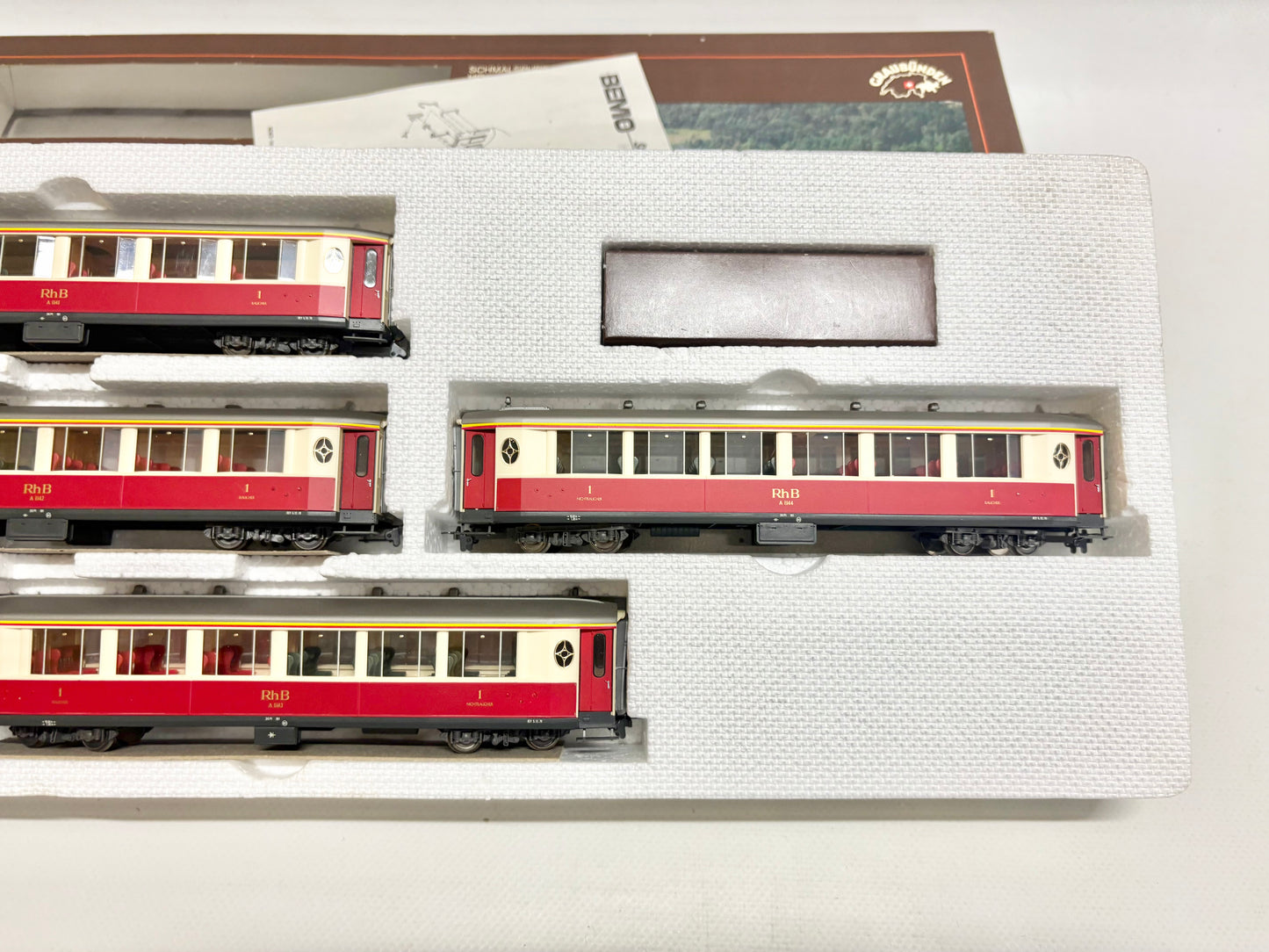 Bemo 3272/2 Wagen-Set Salonwagen RhB H0e