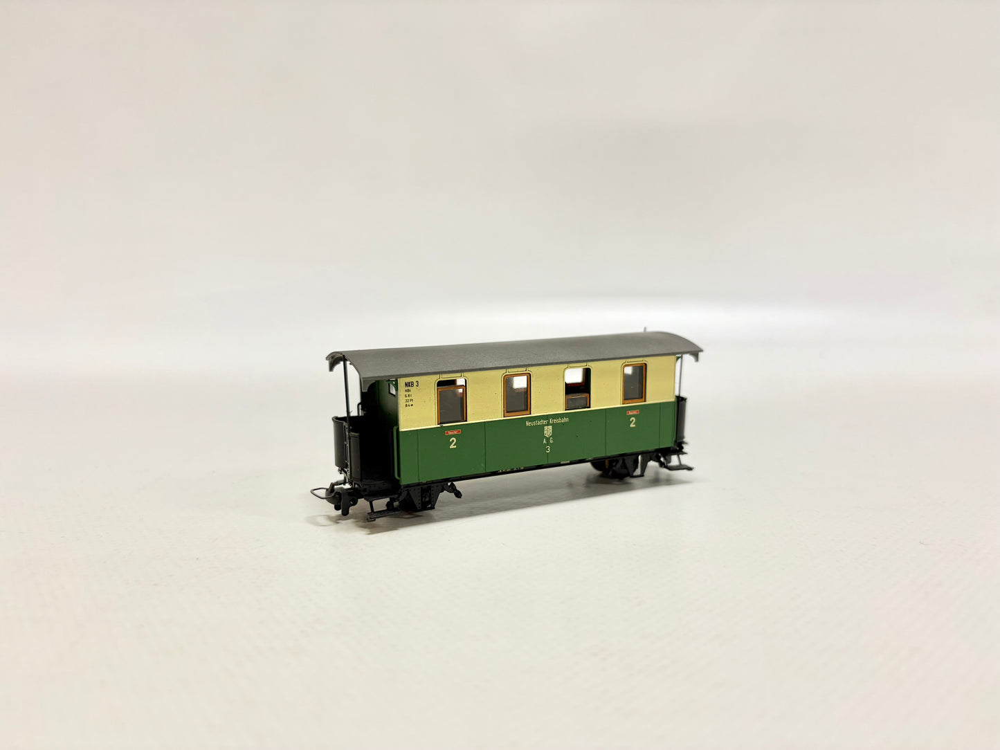 Bemo 3302 Personenwagen Neustädter Kreisbahn H0e