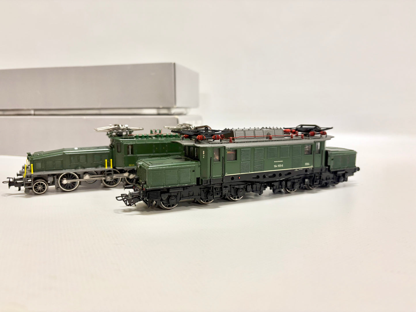Märklin 3300 E-Lok Krokodil-Set Br 194 Db & Be 6/8 SBB AC H0