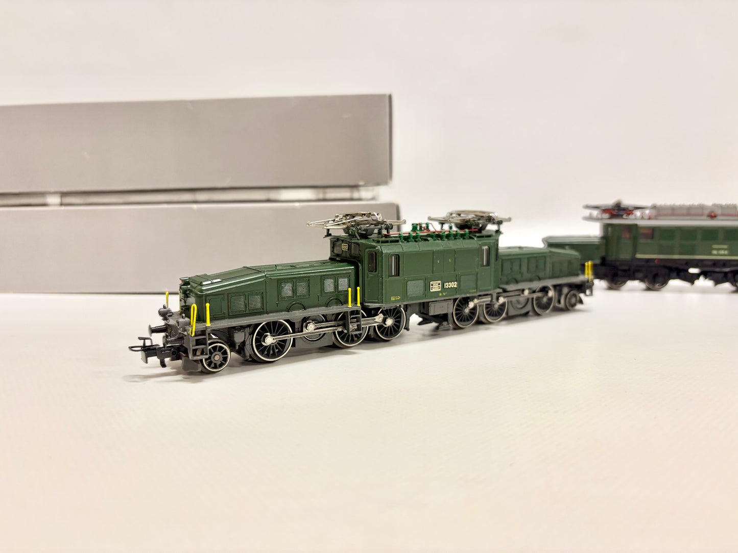 Märklin 3300 E-Lok Krokodil-Set Br 194 Db & Be 6/8 SBB AC H0