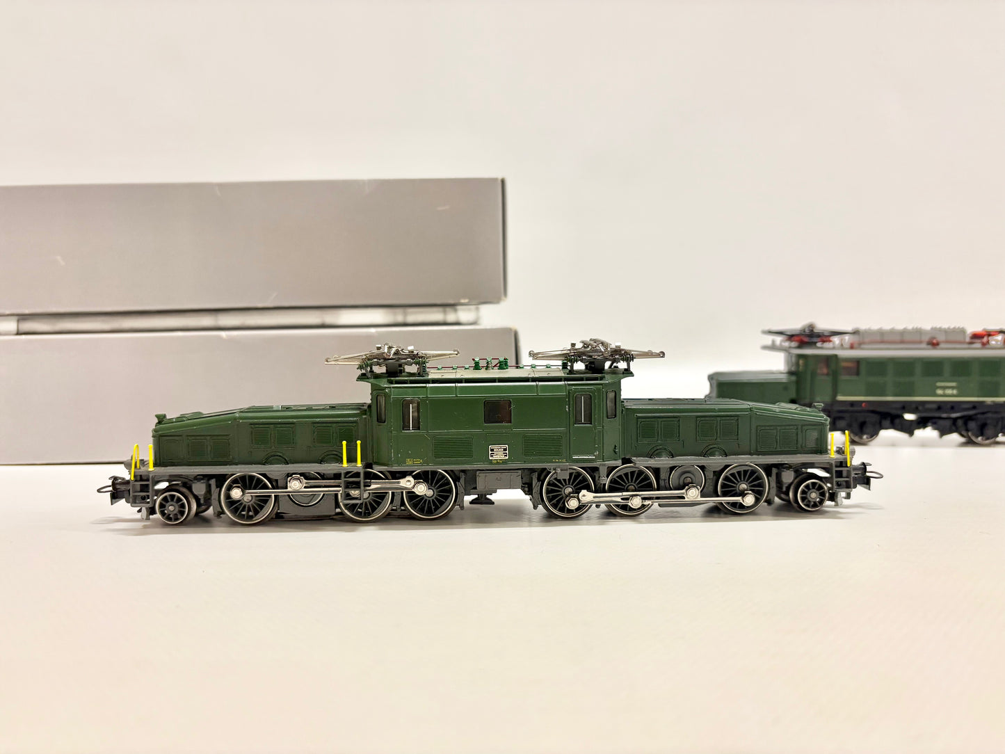 Märklin 3300 E-Lok Krokodil-Set Br 194 Db & Be 6/8 SBB AC H0