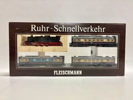Fleischmann 1887 AC Zugpackung Ruhr Schnellverkehr Dampflok Br 78 mit Abteilwagen DRG H0