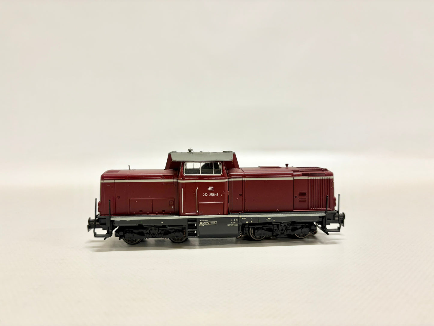 Märklin 3072 Diesellok Br 212 258-8 DB AC H0