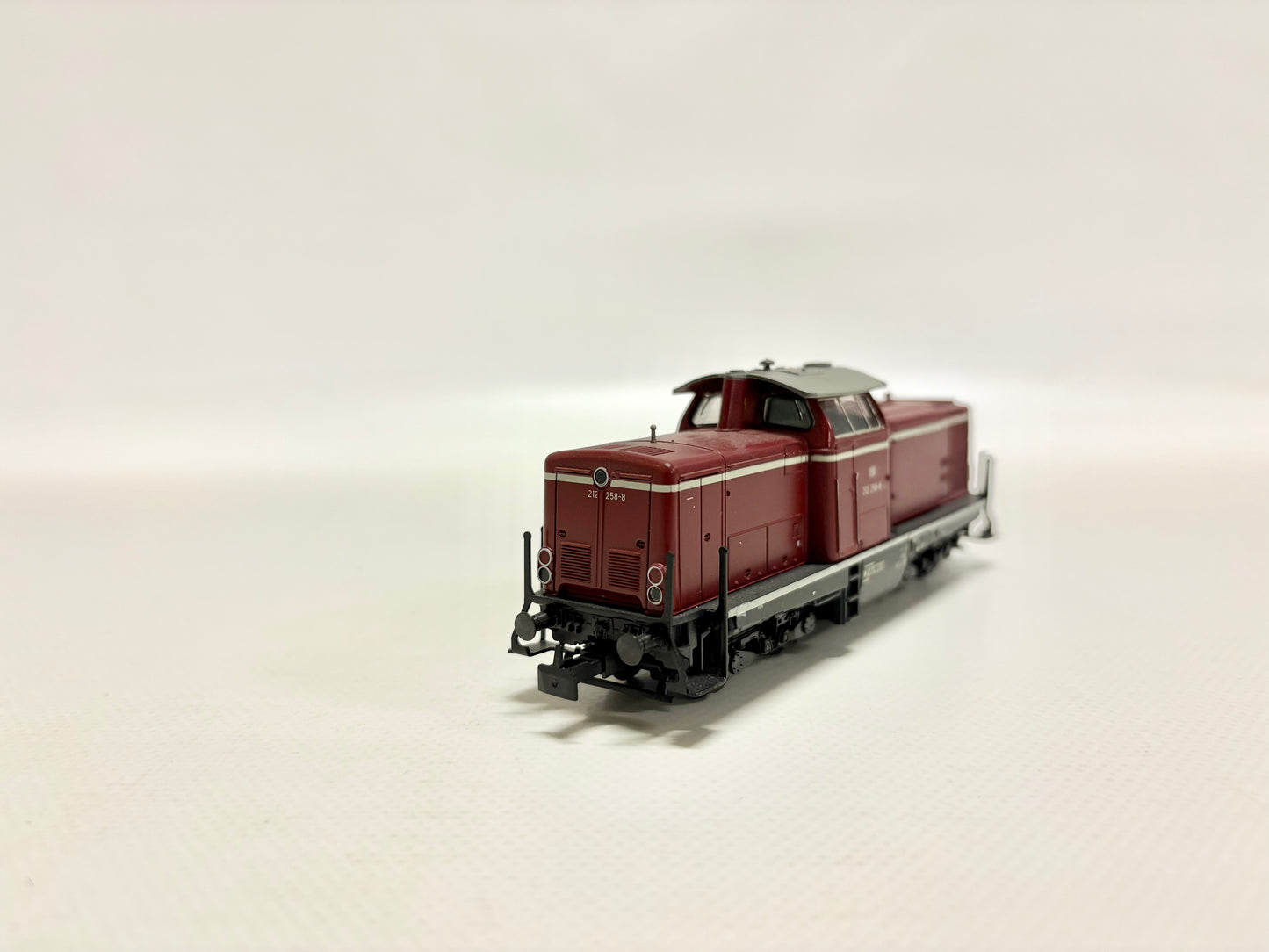 Märklin 3072 Diesellok Br 212 258-8 DB AC H0