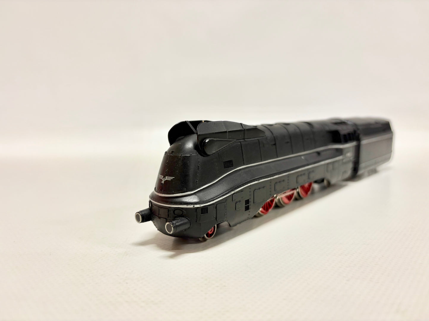 Märklin 3094 Stromliniendampflok Br 03 1051 DR AC H0