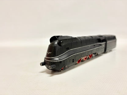 Märklin 3094 Stromliniendampflok Br 03 1051 DR AC H0