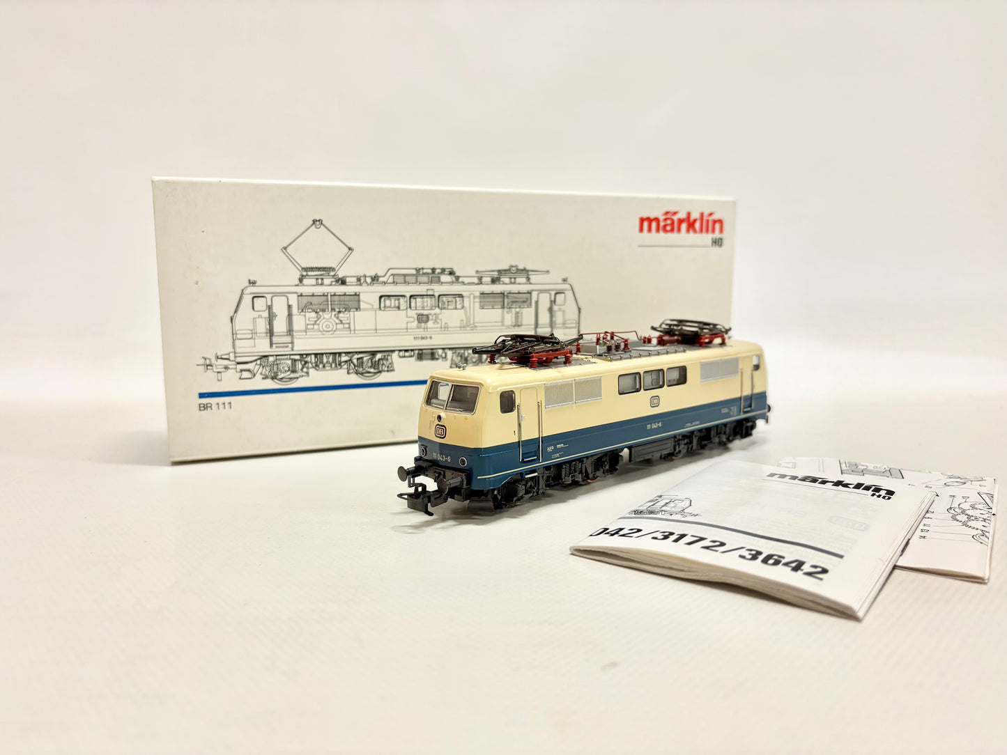 Märklin 3042 E-Lok Br 111 043-6 DB AC H0