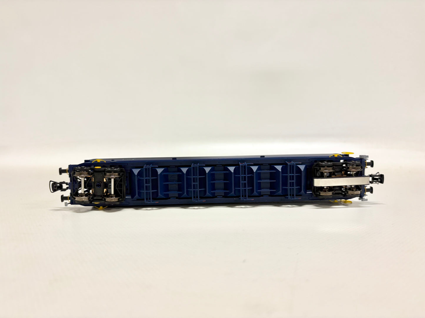 NME 505695 Getreidewagen mit Zugschlussbeleuchtung VTG AC H0