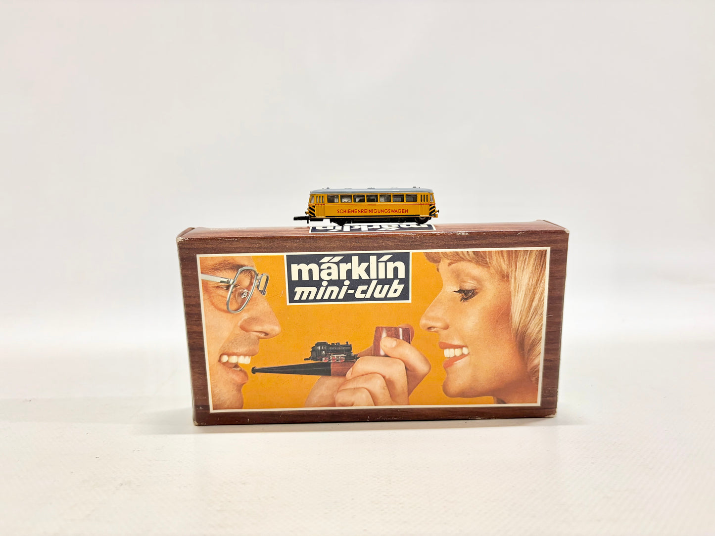 Märklin 8802 Dieseltriebwagen Schienenreinigungswagen DB H0