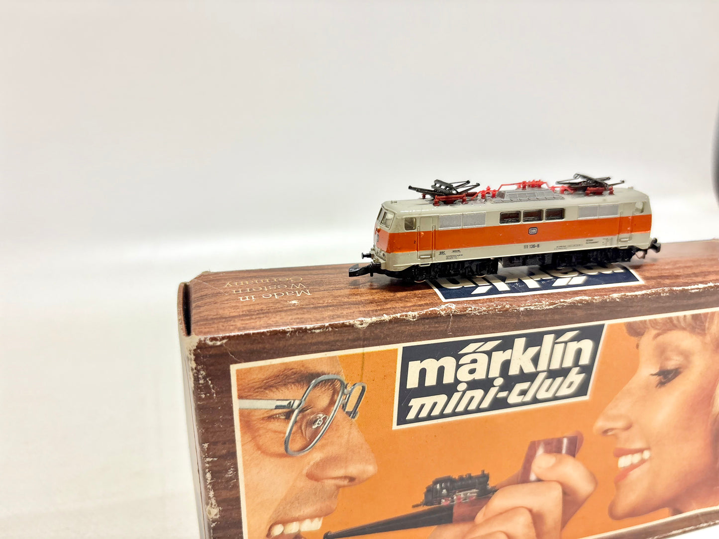 Märklin 8855 Elektrolokomotive Br 111 136-8 DB H0