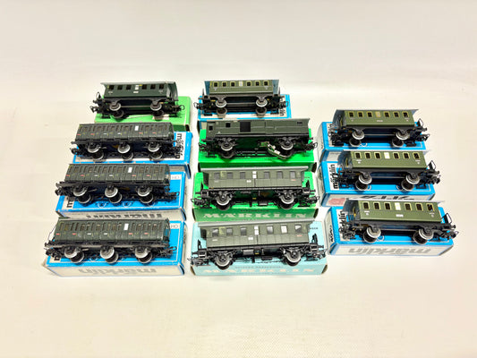 Märklin 11x Personenwagen AC H0
