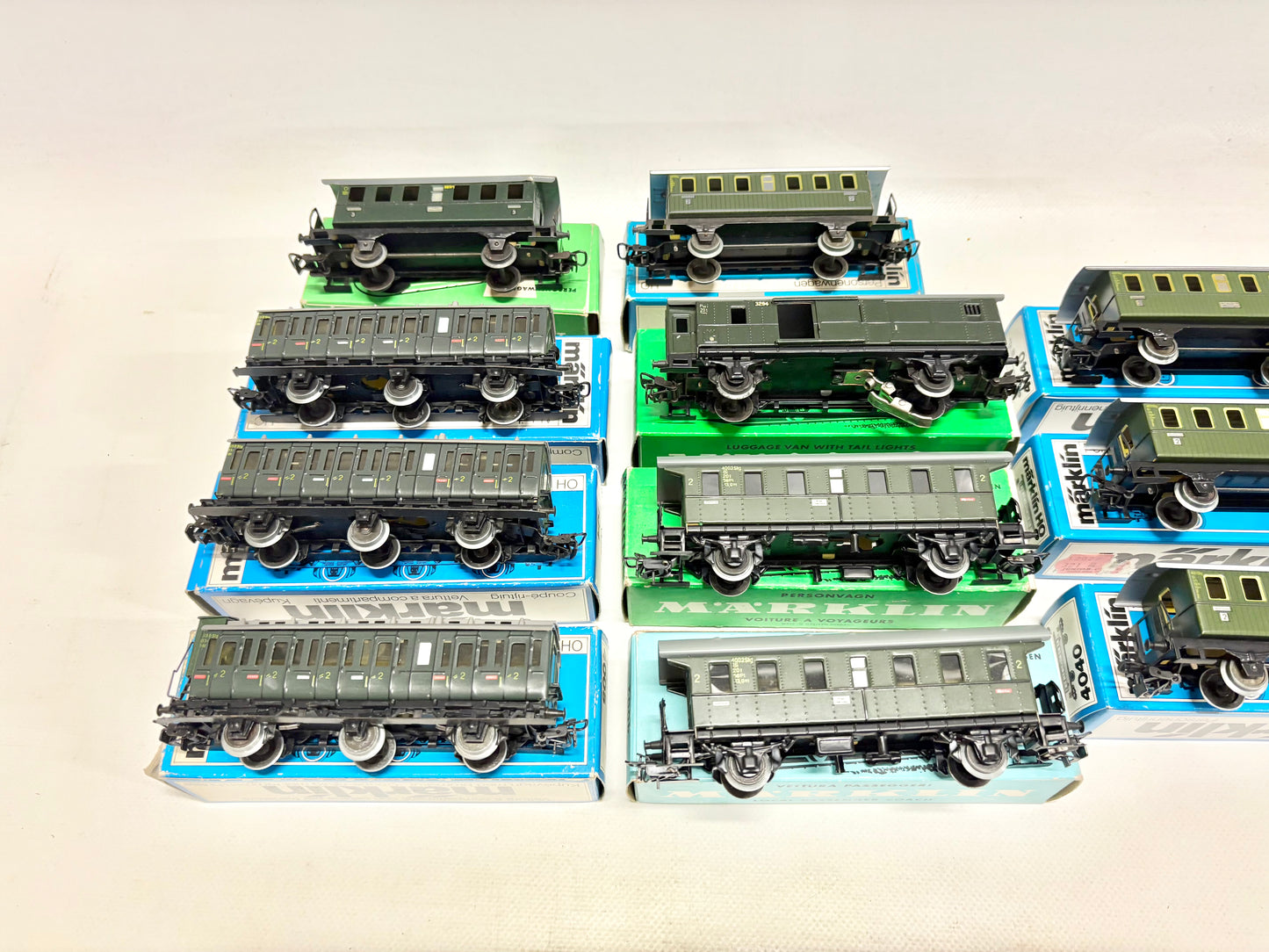 Märklin 11x Personenwagen AC H0