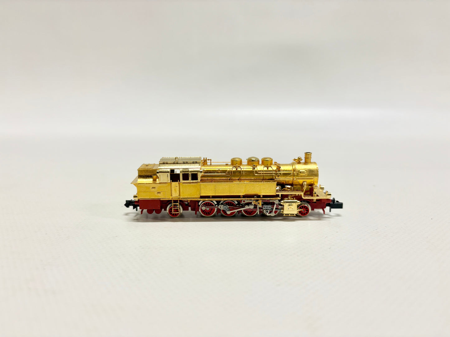 Arnold 2713 Dampflok Br 93 Vergoldet Standmodell DR Spur N