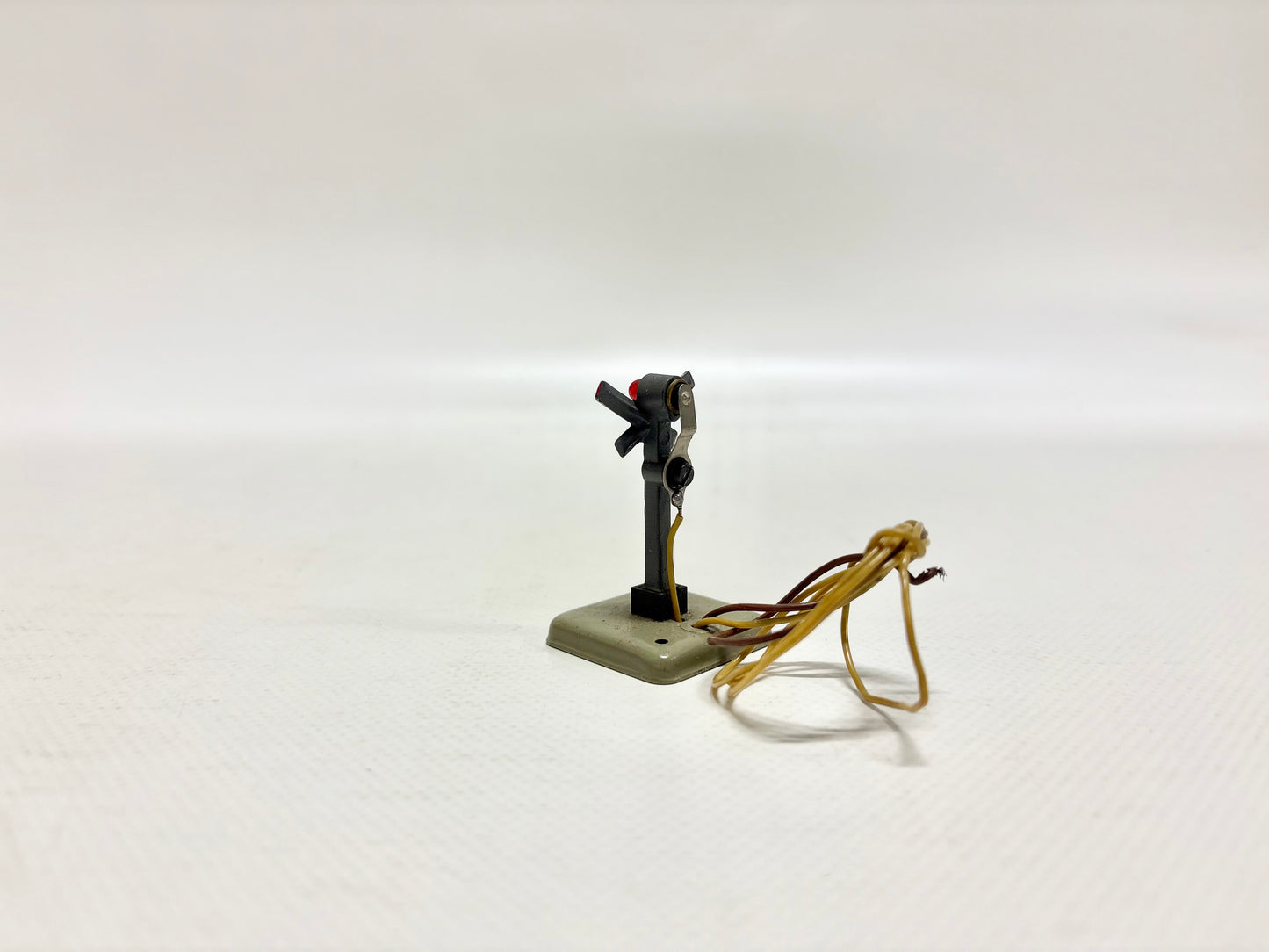 Märklin 7050 Zubehör Andreaskreuz mit Lichtsignal AC H0