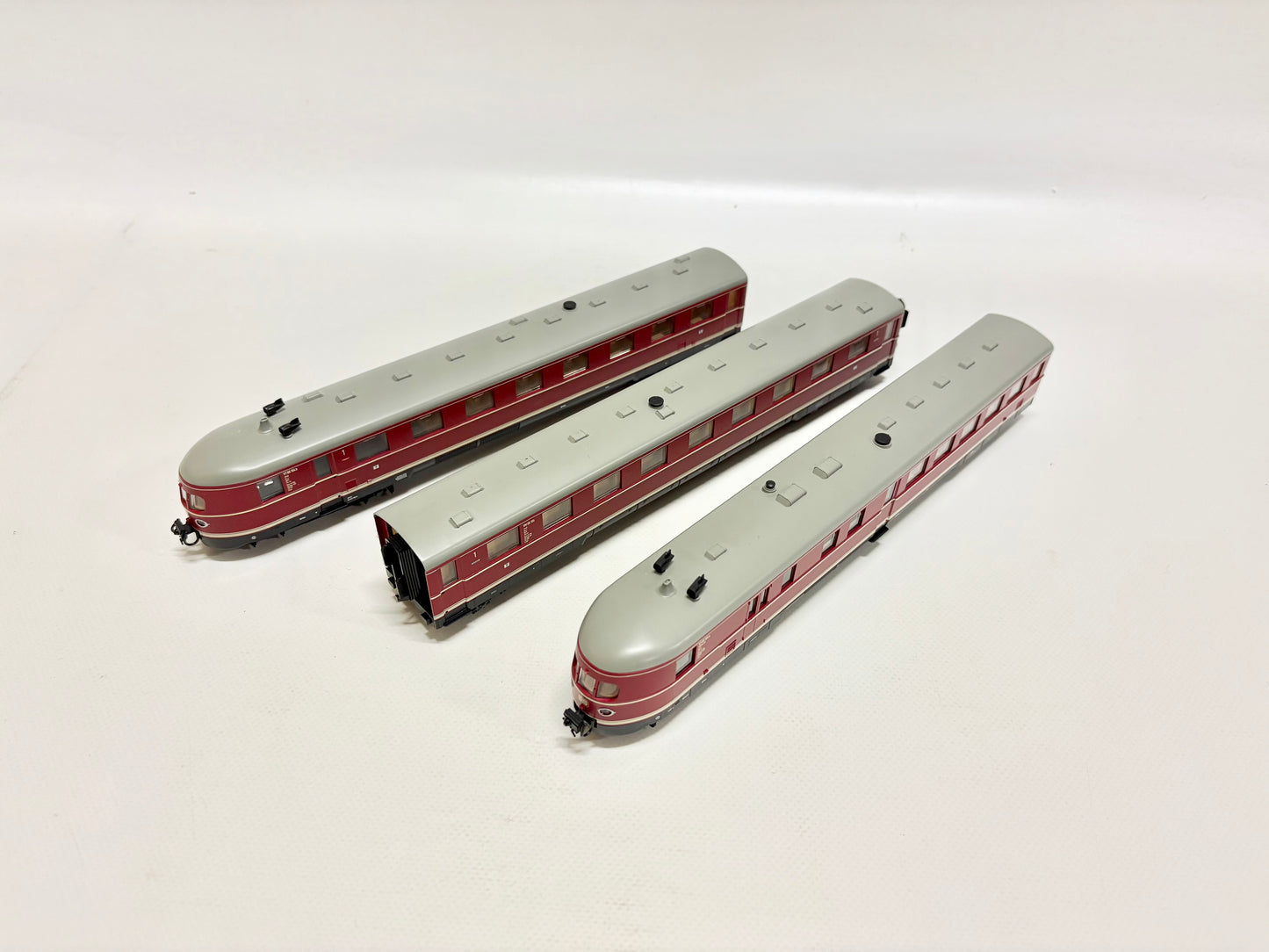 Liliput 12604 Diesel-Schnelltriebwagen VT 06 DB DC H0