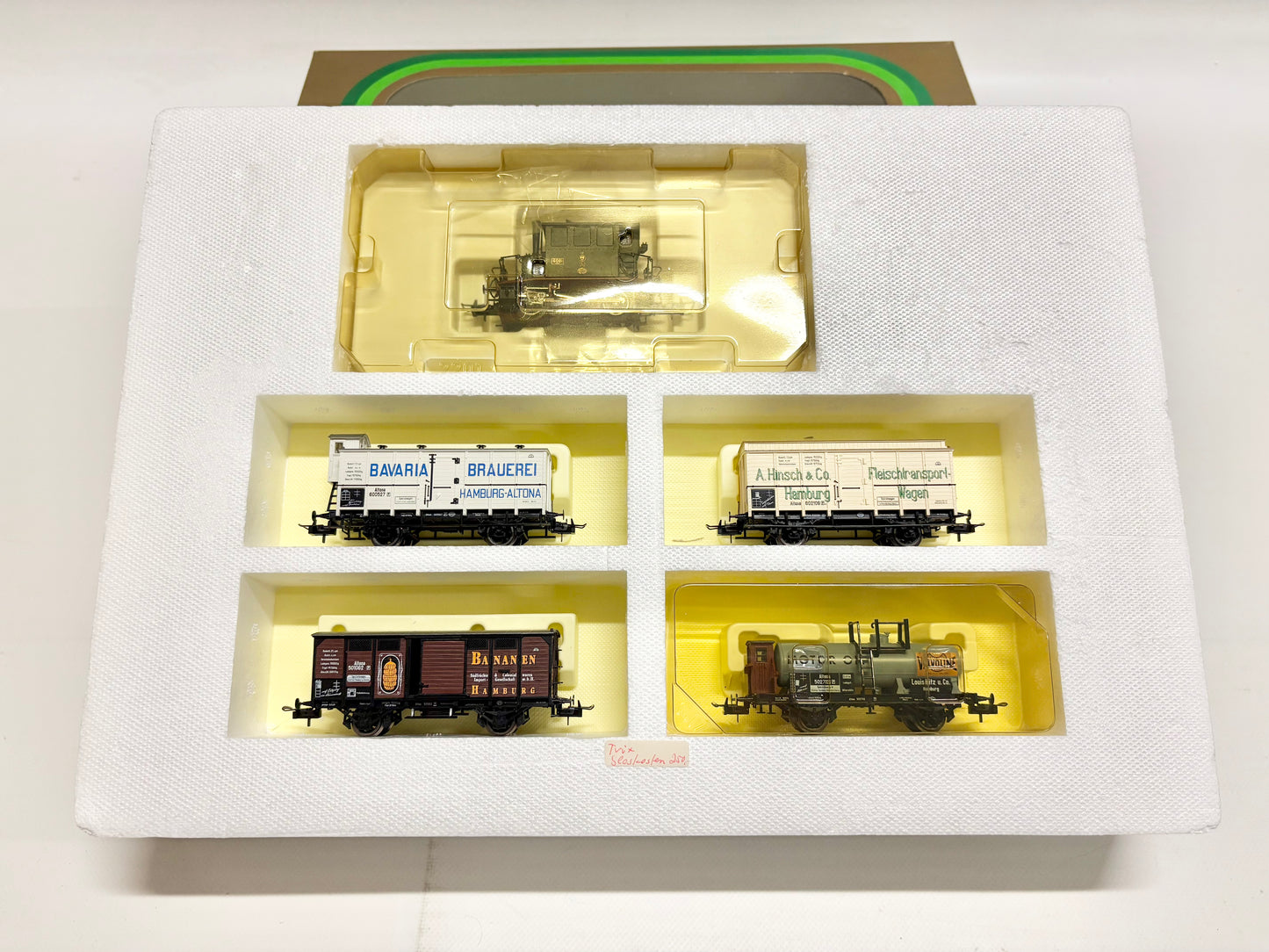 Trix 21218 Zugpackung Dampflok T2 mit Güterzug K.P.E.V. DC H0