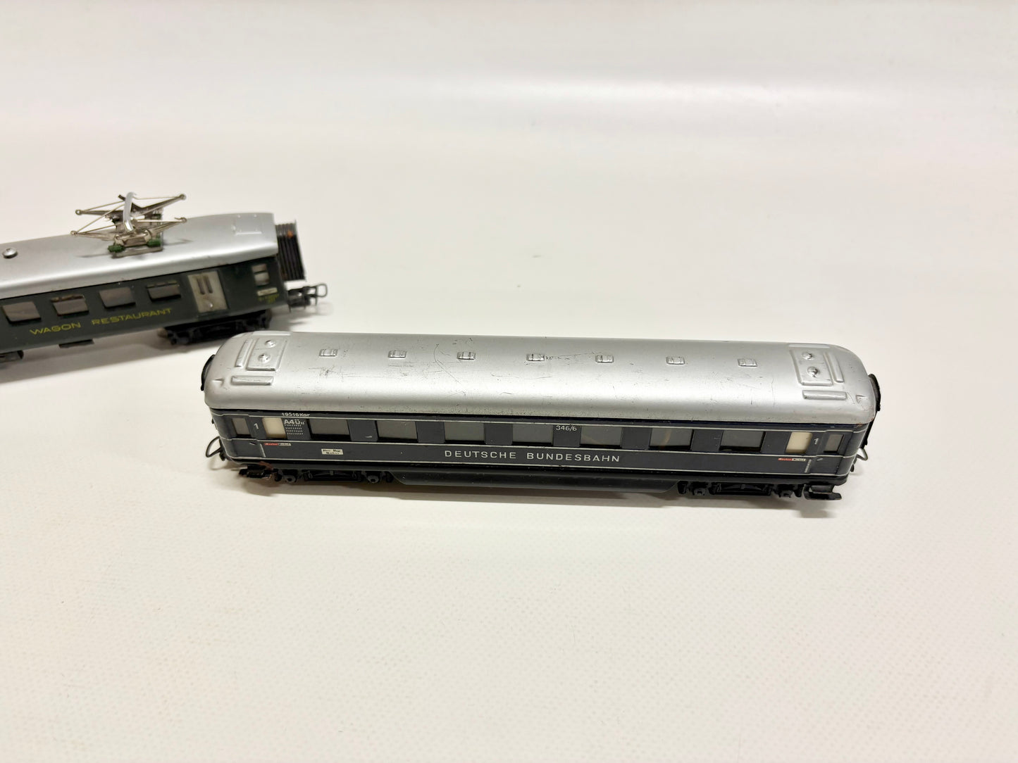 Märklin 348/2 + 346/6 Personenwagen mit Innenbeleuchtung SBB DB AC H0