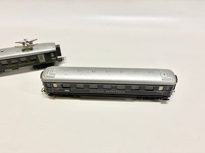 Märklin 348/2 + 346/6 Personenwagen mit Innenbeleuchtung SBB DB AC H0