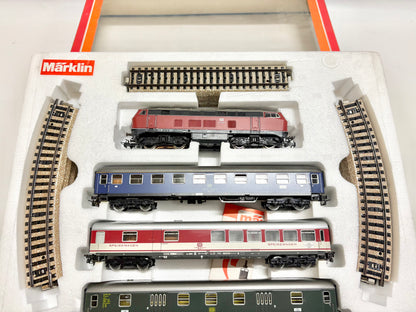 Märklin 3175 Zugpackung D-Zug mit Diesellok Br 216 025-7 DB AC H0